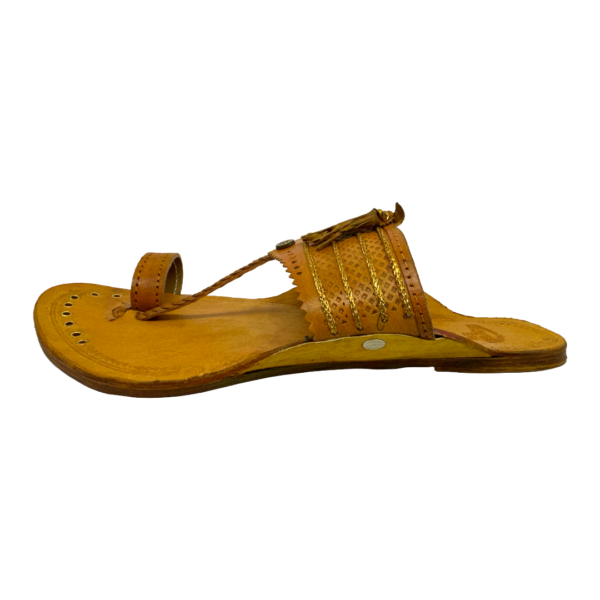 Char Jari Yellow Kolhapuri Chappal for Men - Image 3
